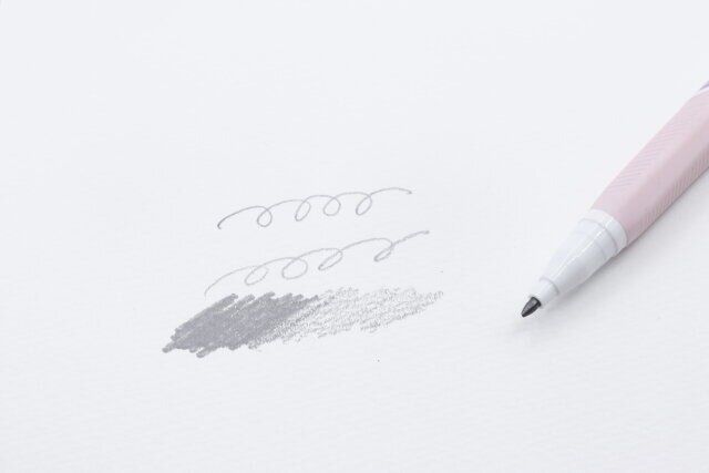 セリアのパステルシャープペンシルの書き心地