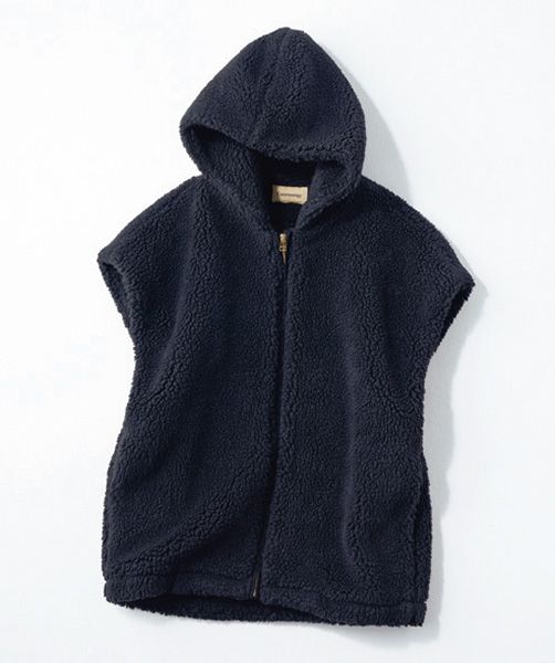 骨格ナチュラルに似合うカレンソロジーのボアアウター