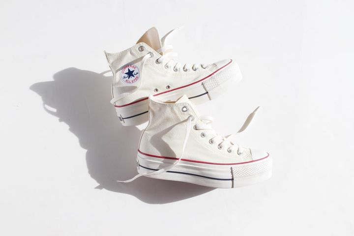 画像: ALL STAR Ⓡ LIFTED HIスニーカー￥11,000／コンバース（コンバースインフォメーションセンター） converse.co.jp