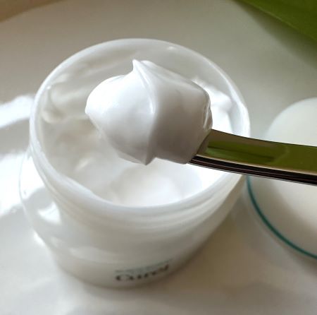 フェイスクリーム