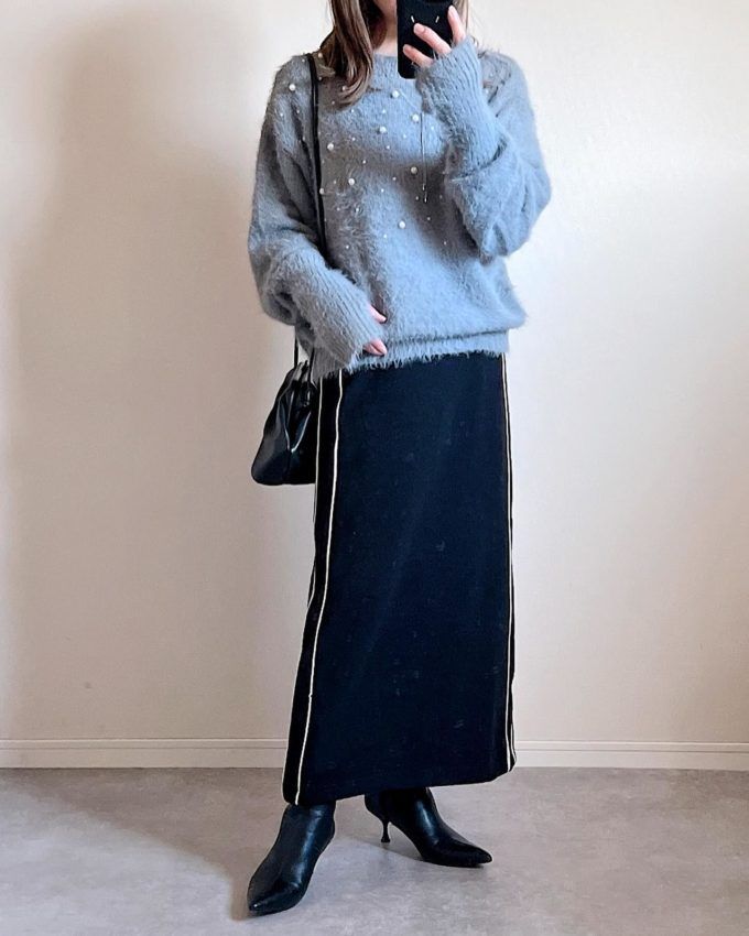 しまむらの「ニットフリースラインナロースカート」