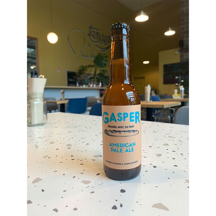 バゲットが描かれたラベル