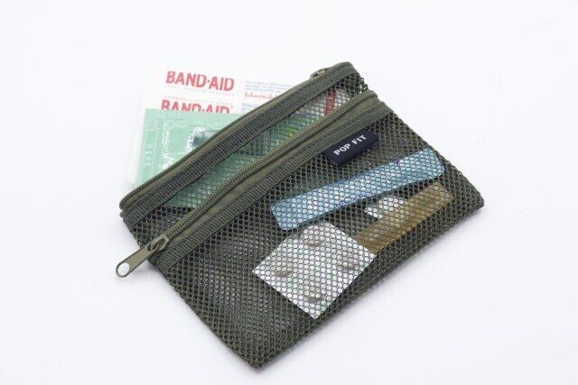 セリアのメッシュケース フラットタイプのSサイズ