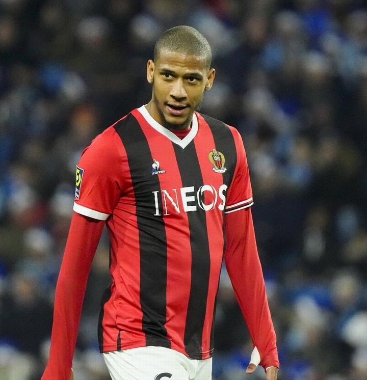 遠藤航に続け？リヴァプールの守備を「刷新できる5名のタレント」