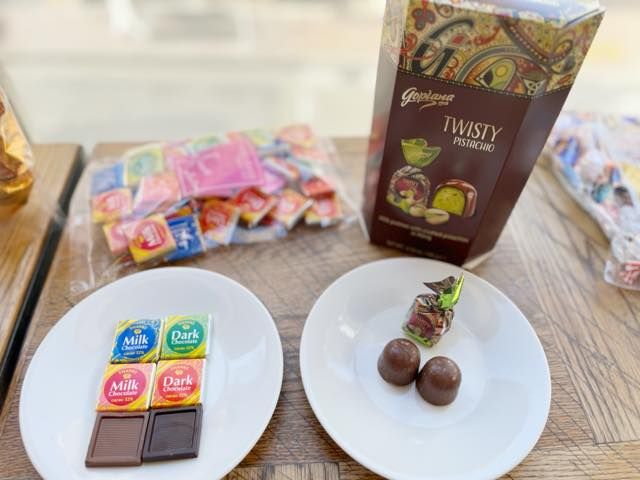 成城石井のナポリタンチョコレートと5プラーナ プラリネチョコレート