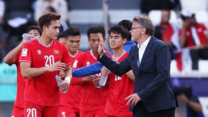 ベトナムで解任論も…トルシエ監督が反論「日本やカタールは、我々を称賛しているのに」