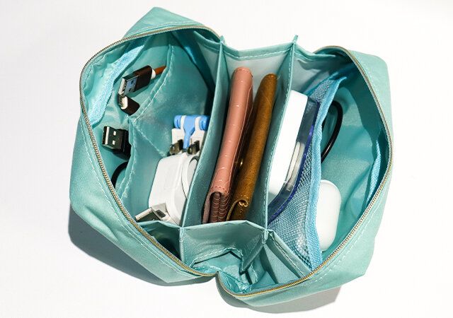 MOOMIN［ムーミン］リトルミイ6ポケット 仕分け上手ポーチをガジェットポーチとして使う