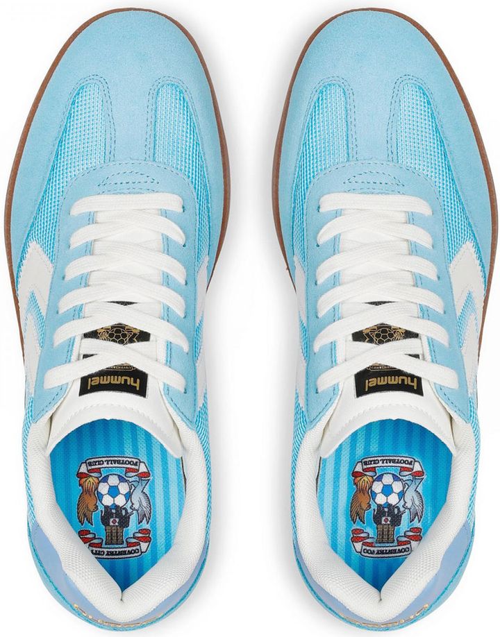 水色が超おしゃれ！「コヴェントリー×hummel」に爽やかすぎるコラボスニーカーが登場