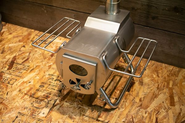 冬キャンプの必需品！ひとつは持っておきたい優秀すぎる薪ストーブ5選