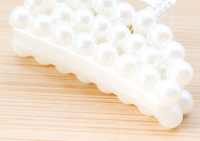 セリアの文具用 クリップ 2P パール風