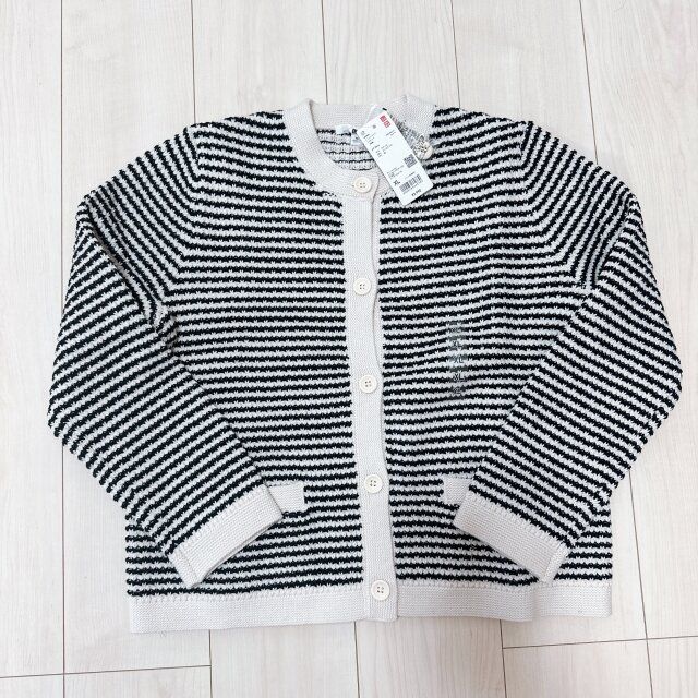 ユニクロのニットショートジャケット