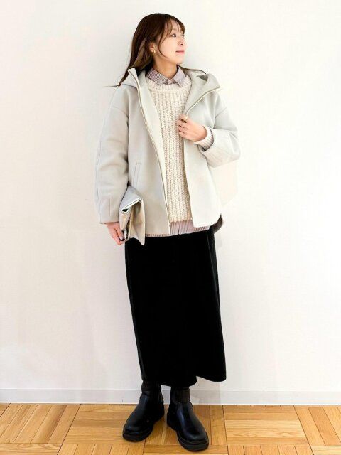 冬の黒ジャンパースカートコーデ