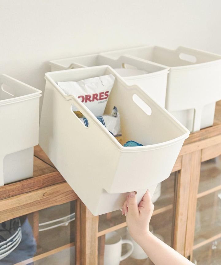 画像1: 出典：3COINS