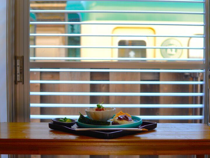 のんびり走る江ノ電を途中下車して訪れる♪つきたてお餅の休み処「かまくら おん餅」