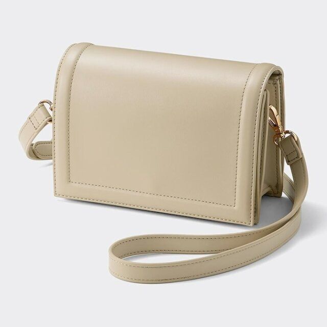 GUの新作バッグ