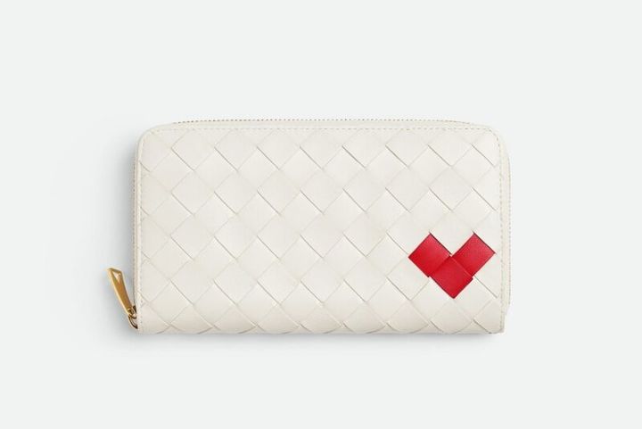 ハートモチーフの長財布 ボッテガ・ヴェネタ 