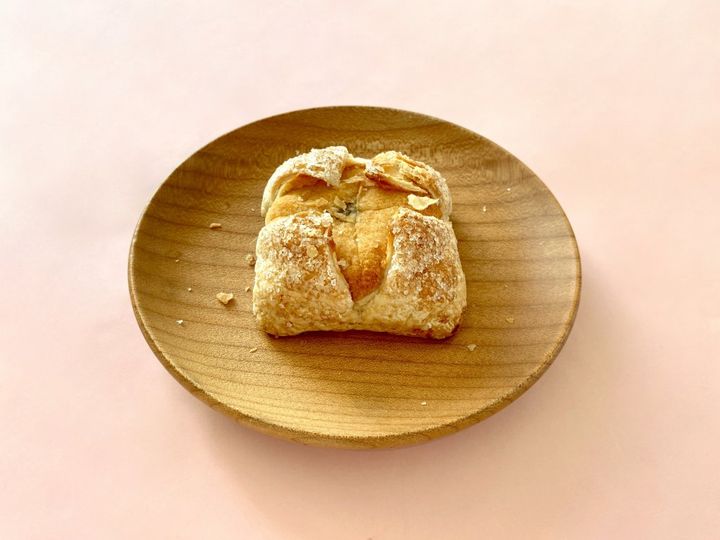 創業明治20年！和洋折衷の技が詰まった山形鶴岡を代表するレトロパッケージ銘菓「マロン」【旅するデザイナーがおすすめする旅先でのお土産たち！】