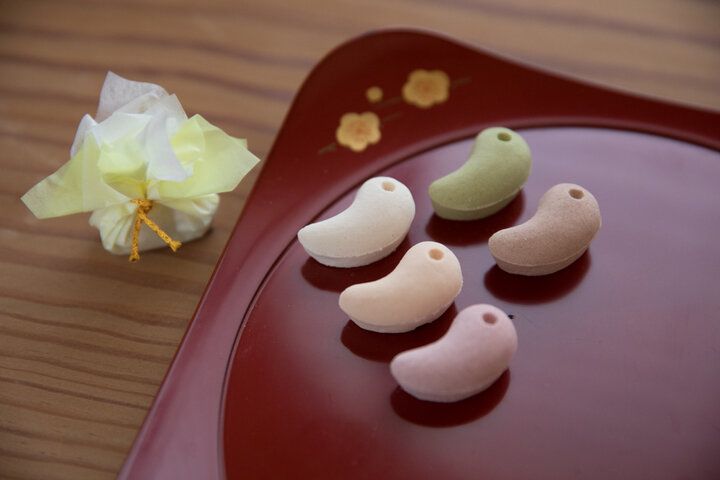 茶の湯文化が息づく島根・松江の「彩雲堂 本店」で松江銘菓をいただきます