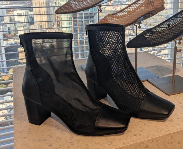 GUの「メッシュシアーブーツ」