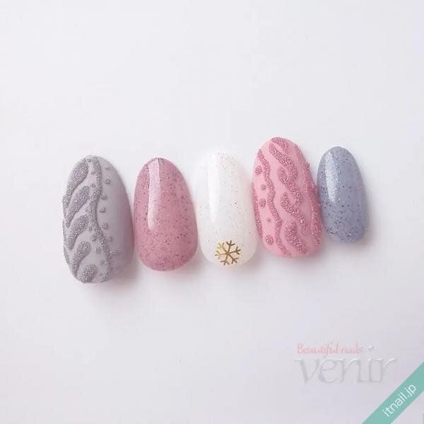 Venirが投稿したネイルデザイン [photoid:I0120224] via Itnail Design (726604)