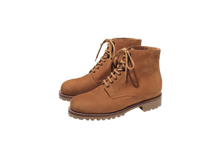 〈J.M. WESTON〉のヌバックレザーブーツ