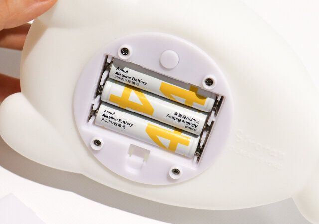 しろたん ほわほわお部屋ライトは別売りの単4形乾電池が3本必要