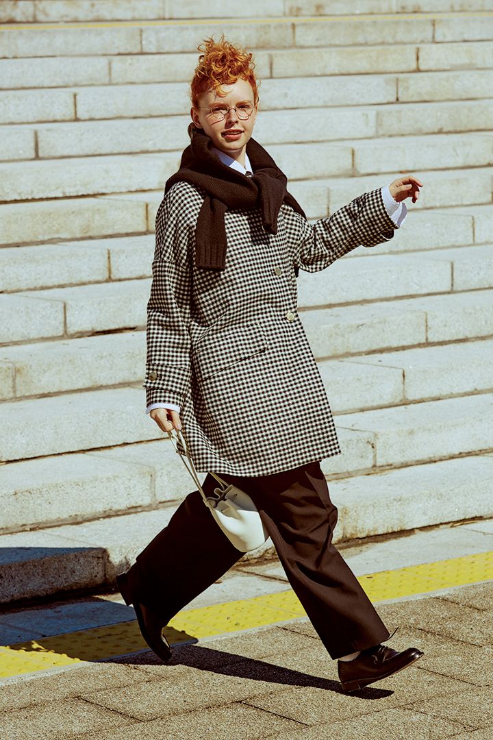 ブラックコーデの着こなしは無限大！デニム、水玉、ボーダー…オススメスタイル6選