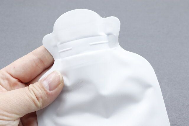 セリアのソフト湯たんぽ レトロフラワーのキャップの閉め方