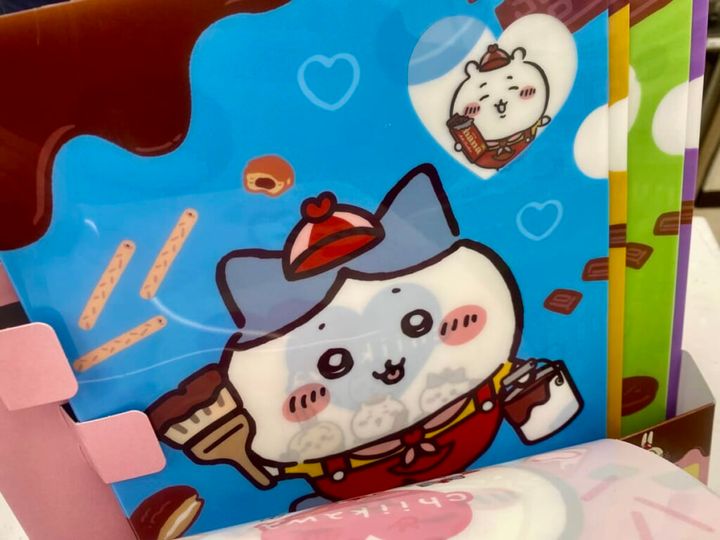 ちいかわ×ファミマキャンペーンのファイル ハチワレ