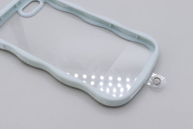 ダイソーのスマホ落下防止グッズ