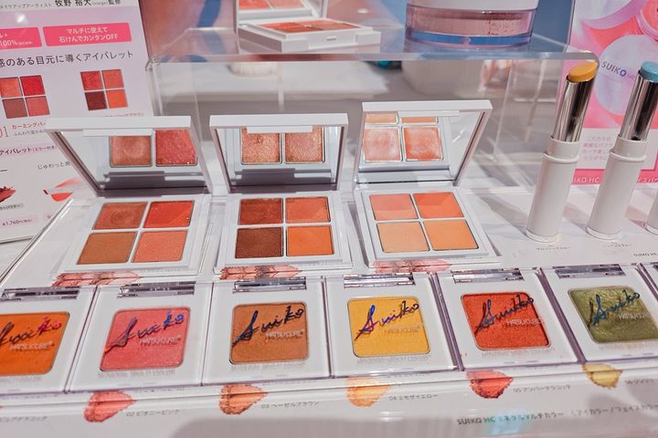 カラーコスメが目立った合同タッチアップ会