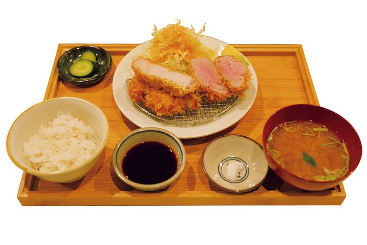 仙台〈とんかつ牡丹〉もち豚の牡丹定食