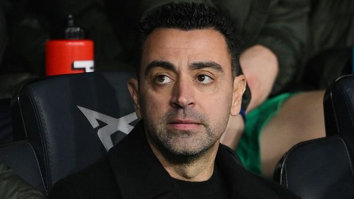 チャビ監督退任のバルセロナ「新指揮官候補の8名」