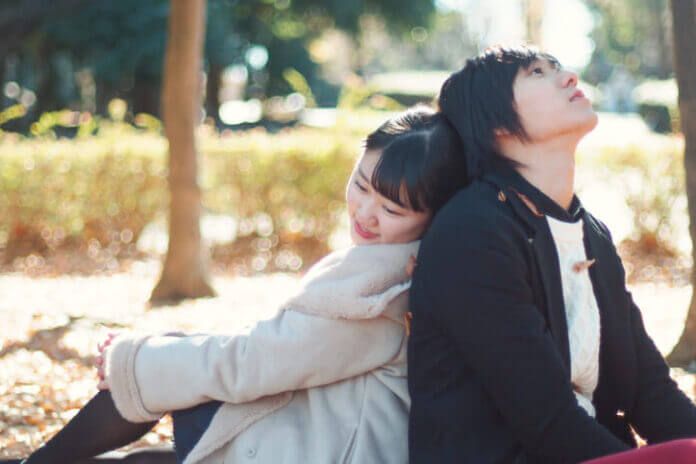 浮気しそうな女性の特徴4つ！ 見極め方についてもご紹介