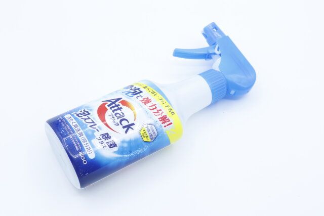 ダイソーのアタック泡スプレー