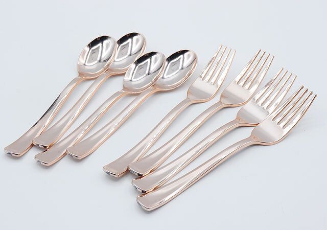 キャンドゥのスプーン 4P シャインカラーとフォーク 4P シャインカラー