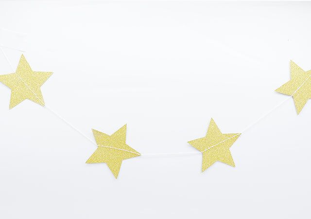 キャンドゥのグリッターチェーン スターで飾りつけした様子