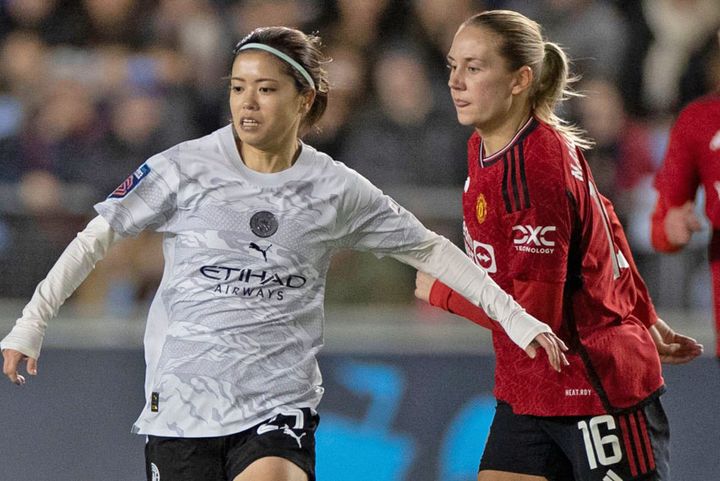 長谷川唯、龍のユニフォームを着る！大人気「ドラゴンユニ」をシティ女子チームだけが試合で着用