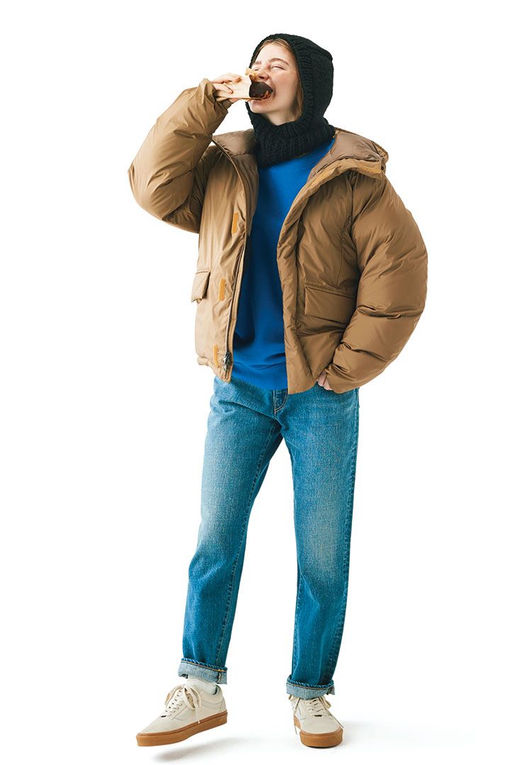 【気温0度の服装】“ダウン”を使った防寒コーディネート8選。2024年は何色が正解？