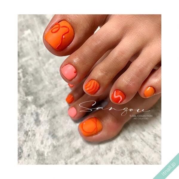 ねいる屋〜SANZOU〜が投稿したネイルデザイン [photoid:I0099347] via Itnail Design (727225)