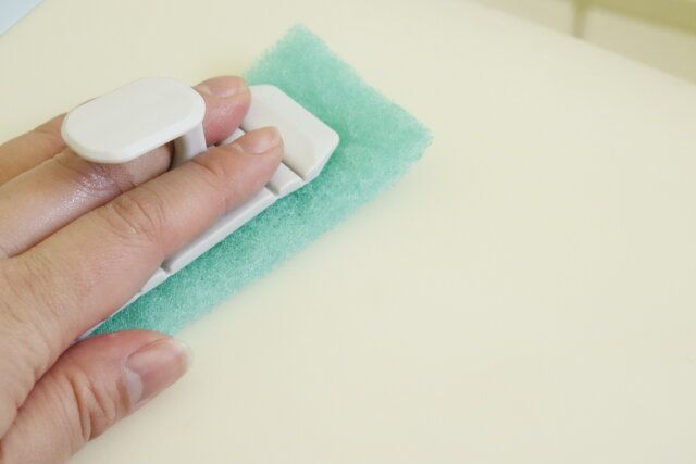 ダイソーの浴槽用ハンディクリーナー