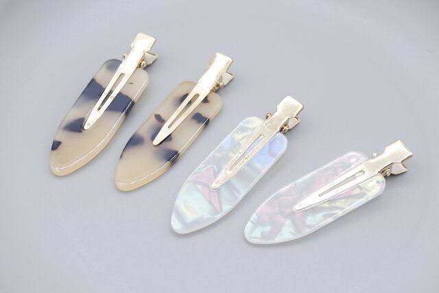 セリアの前髪クリップ 2P ブラウン＆ホワイト