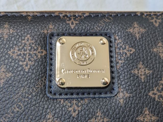 じゃばら式長財布