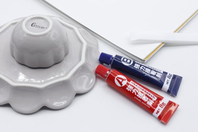 セリアで買える接着剤で工作するプレートL フルールフリルとミニボウル フルールフリル