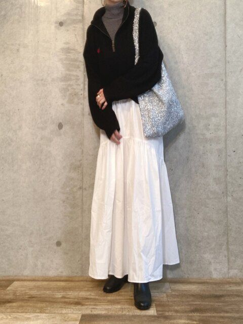 ハーフジップのカジュアルコーデ