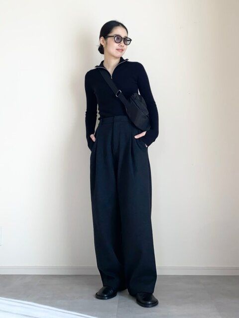 ハーフジップのカジュアルコーデ