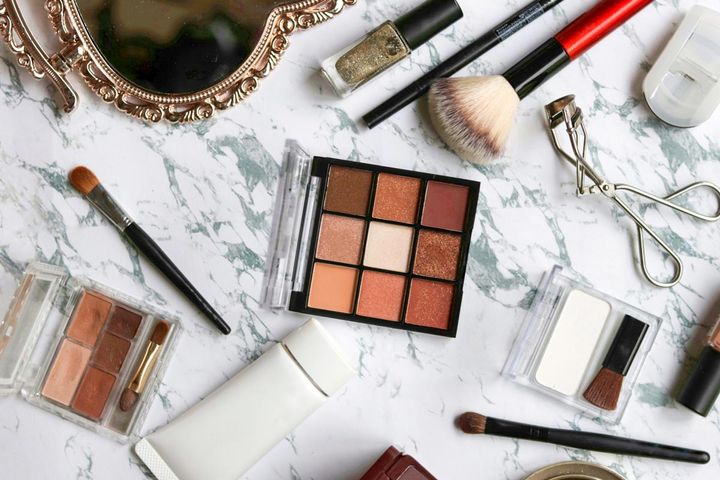 2024年春夏トレンドメイク「沼らせメイク」