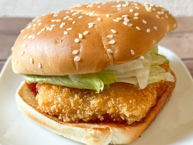 えびカツの食感を味わうだけでも「スイートチリ えびフィレオ」を注文する価値あり