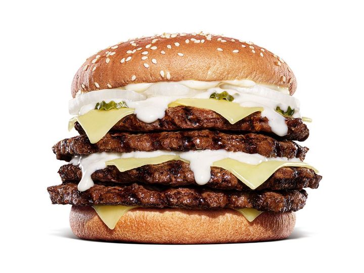 ビーフパティが4枚！