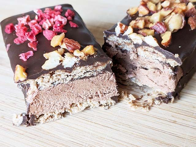 「Uchi Café×GODIVA ショコラパイサンド」断面